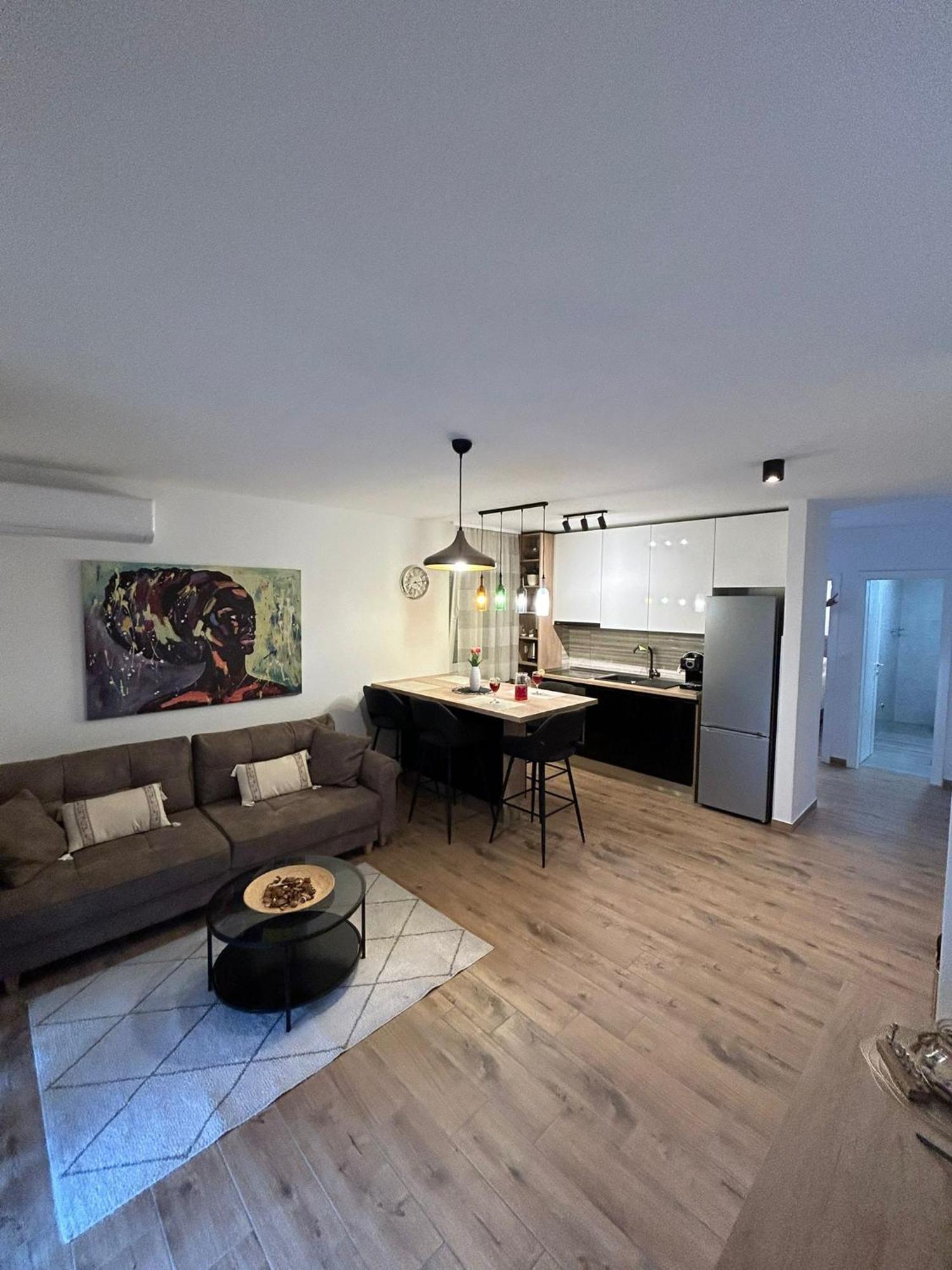 Apartments Vini Donji Seget Kültér fotó